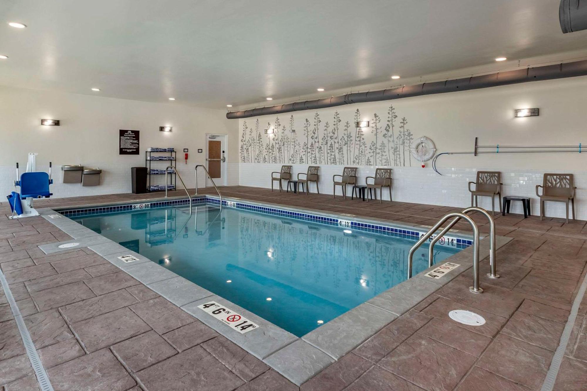 Mainstay Suites Milwaukee-Franklin Franklin  ภายนอก รูปภาพ