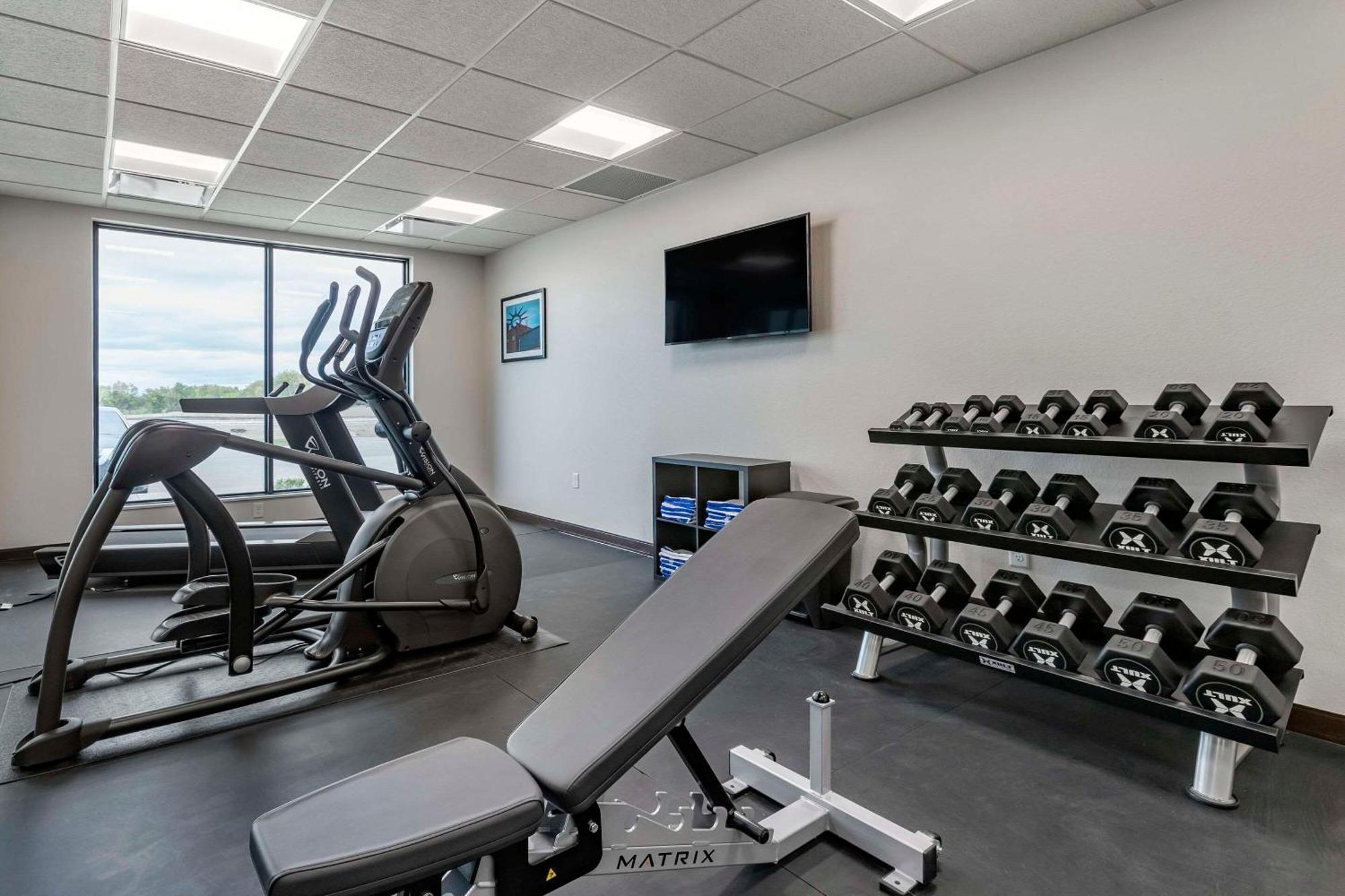 Mainstay Suites Milwaukee-Franklin Franklin  ภายนอก รูปภาพ