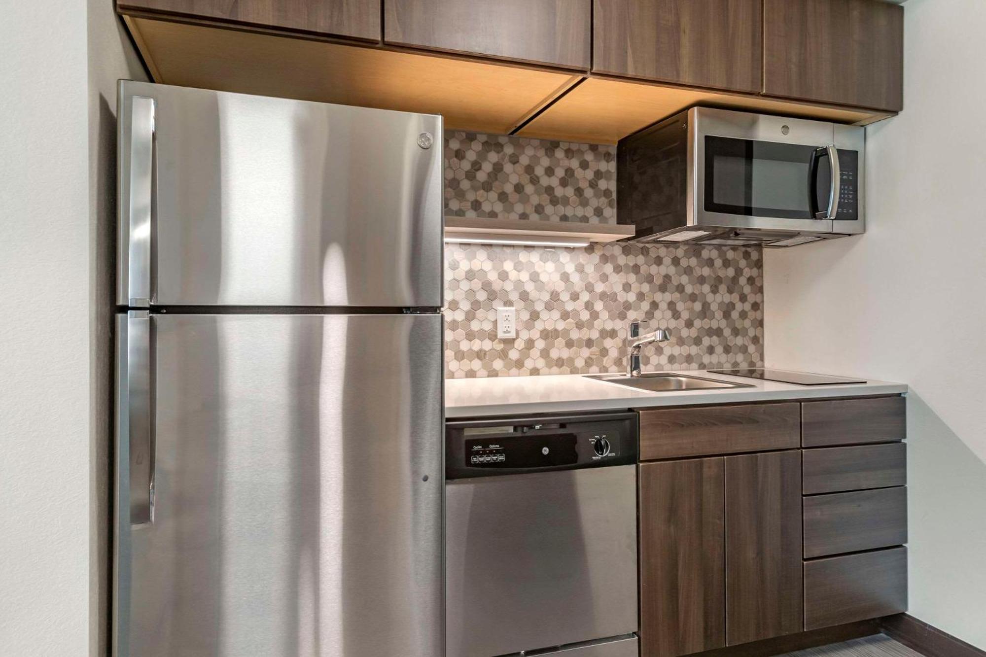Mainstay Suites Milwaukee-Franklin Franklin  ภายนอก รูปภาพ